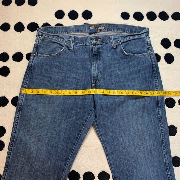 Wrangler Slim Boot Denim Jeans - Picture 9 of 13